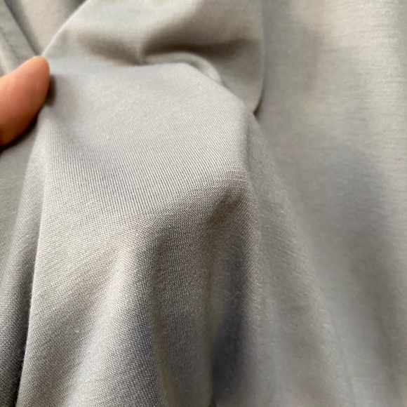 Open back draped long sleeve too - Picture 5 of 6